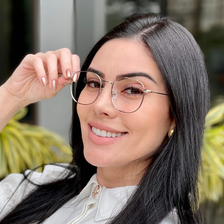 safine com br oculos de grau feminino redondo prata mayla 4